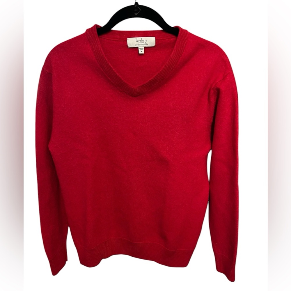 Turnbury Red V-Neck Extra Fine Merino Wool sweater size medium
